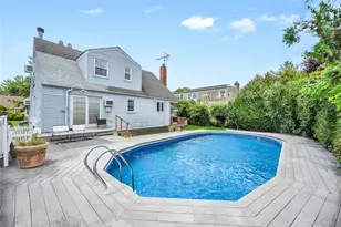 64 Hodson Ave, Lynbrook, NY 11563 - Photo 5