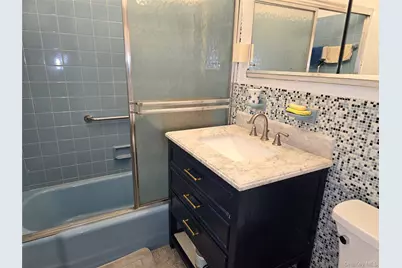 1841 Central Park Avenue #7L, Yonkers, NY 10710 - Photo 11