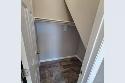19 Railroad Street #2nd Floor, Greenlawn, NY 11740 - Photo 3