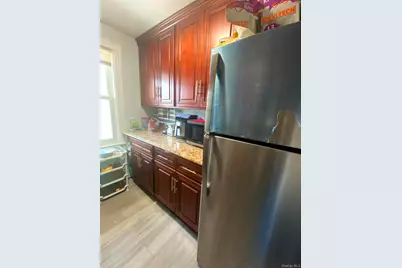 107-02 Pinegrove Street #2nd floor, Jamaica, NY 11435 - Photo 3