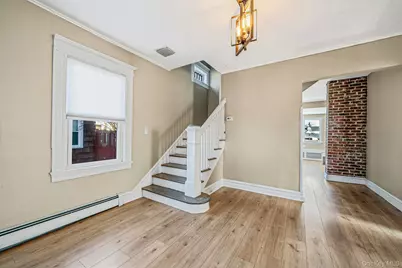 117 Jayne Avenue, Patchogue, NY 11772 - Photo 5