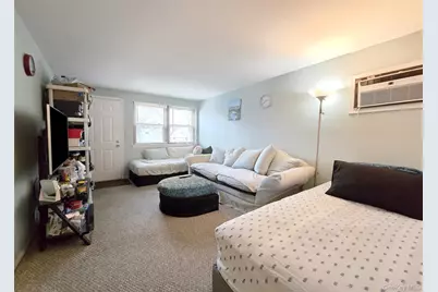 207 N Evergreen Drive, Selden, NY 11784 - Photo 13