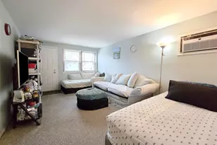 207 N Evergreen Dr, Selden, NY 11784 - Photo 13