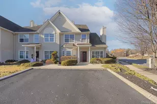 807 Battalion Dr, Stony Point, NY 10980 - Photo 1