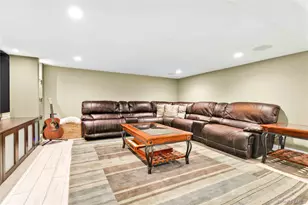 69 Bankside Dr, Centerport, NY 11721 - Photo 37