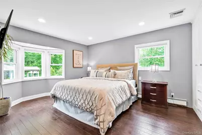 69 Bankside Drive, Centerport, NY 11721 - Photo 17