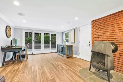 69 Bankside Drive, Centerport, NY 11721 - Photo 15