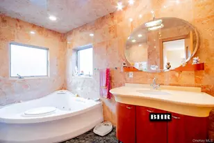 4270 Ocean Ave, Brooklyn, NY 11235 - Photo 39