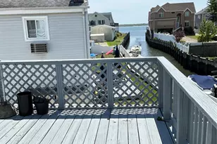 300 Branch Ave, Freeport, NY 11520 - Photo 45