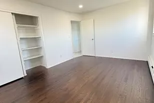 300 Branch Ave, Freeport, NY 11520 - Photo 29