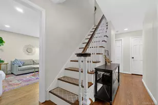 37 Hilda Dr, Mahopac, NY 10541 - Photo 3