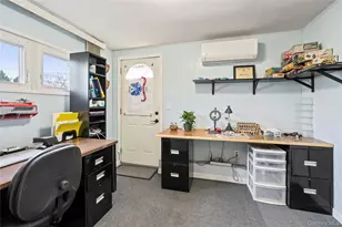 246 W 10th St, Deer Park, NY 11729 - Photo 7