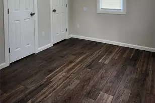 86 Lincoln Ave, Holbrook, NY 11741 - Photo 13