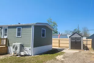 86 Lincoln Ave, Holbrook, NY 11741 - Photo 15