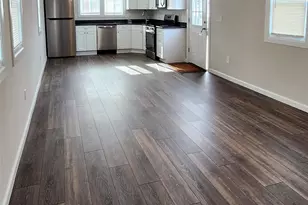 86 Lincoln Ave, Holbrook, NY 11741 - Photo 7