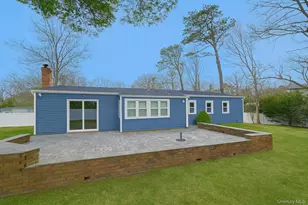 9 Northridge Dr, Coram, NY 11727 - Photo 3