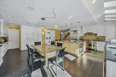 20 Henhawk Road, Great Neck, NY 11024 - Photo 15