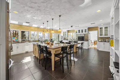 20 Henhawk Road, Great Neck, NY 11024 - Photo 13