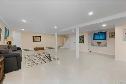 3292 Murdock Avenue, Oceanside, NY 11572 - Photo 11