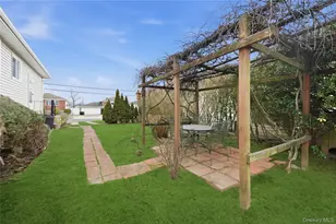 3292 Murdock Ave, Oceanside, NY 11572 - Photo 15