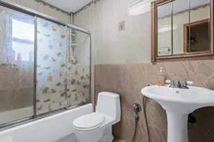 97-36 110th St, Richmond Hill, NY 11419 - Photo 11