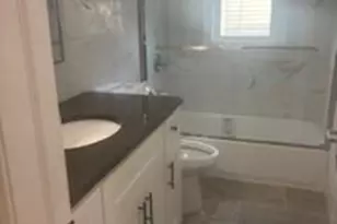 147-26 240th St, Rosedale, NY 11422 - Photo 9