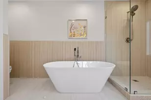 369 Vanderbilt Pkwy, Dix Hills, NY 11746 - Photo 29