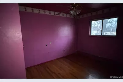 461 Skidmore Road, Deer Park, NY 11729 - Photo 9