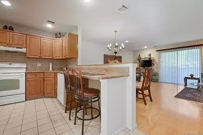 100 Daly Boulevard #2103, Oceanside, NY 11572 - Photo 15