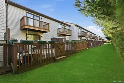 100 Daly Boulevard #2103, Oceanside, NY 11572 - Photo 35
