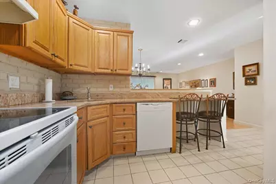 100 Daly Boulevard #2103, Oceanside, NY 11572 - Photo 19