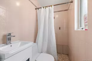 82-06 166th St, Jamaica, NY 11432 - Photo 11