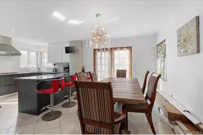 82-06 166 Street, Jamaica, NY 11432 - Photo 5