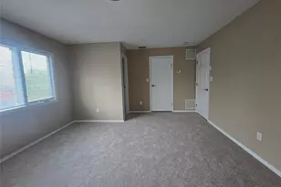 19 Cardinal Ln, East Islip, NY 11730 - Photo 15