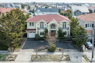 70 Lewis Ave, Atlantic Beach, NY 11509 - Photo 43