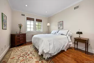 70 Lewis Ave, Atlantic Beach, NY 11509 - Photo 33