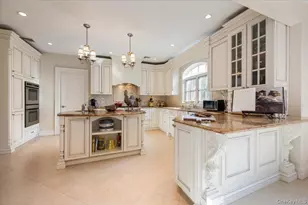 70 Lewis Ave, Atlantic Beach, NY 11509 - Photo 15