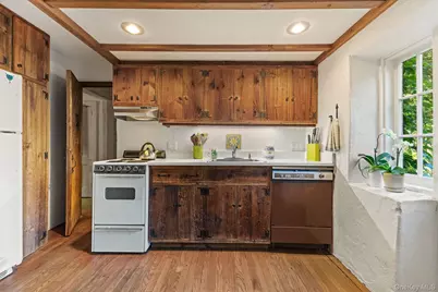 124 Seven Bridges Road, Chappaqua, NY 10514 - Photo 33