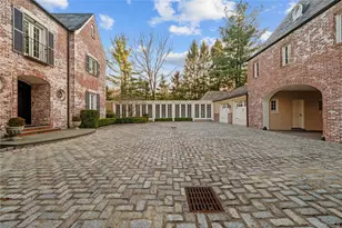 8 Serenite Ln, Muttontown, NY 11791 - Photo 7