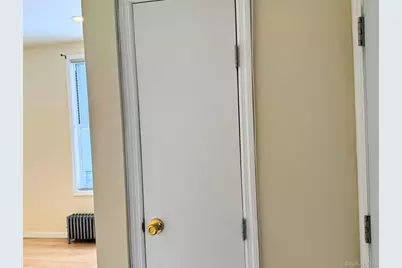 52-05 35th Street #2, Long Island City, NY 11101 - Photo 9