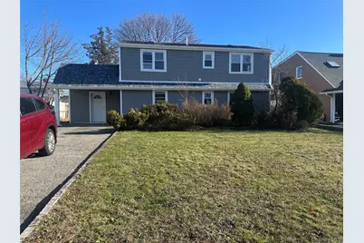 11 Belfry Lane, Hicksville, NY 11801 - Photo 1