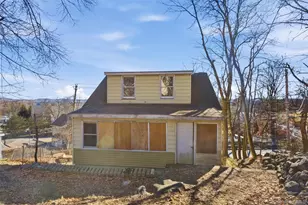 37 Wayne Ave, Stony Point, NY 10980 - Photo 5