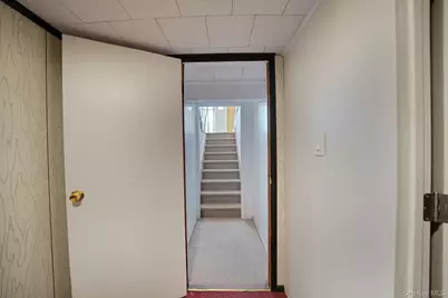 126 W 3rd Street, Deer Park, NY 11729 - Photo 31