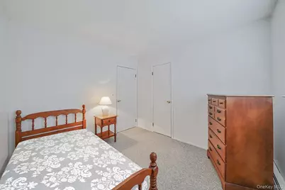 126 W 3rd Street, Deer Park, NY 11729 - Photo 25