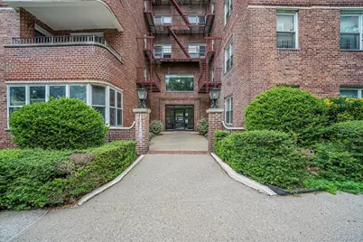 67-66 108th Street #D3, Forest Hills, NY 11375 - Photo 33