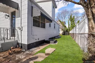 126 Fairview Blvd, Hempstead, NY 11550 - Photo 27