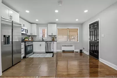 126 Fairview Boulevard, Hempstead, NY 11550 - Photo 7