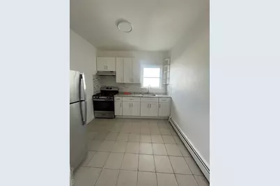 70 Dobbs Ferry Road, White Plains, NY 10607 - Photo 3