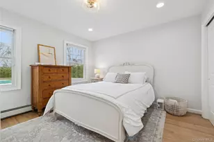 4 Chestnut Ln, East Quogue, NY 11942 - Photo 31