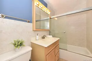 101 Lincoln Ave, Mineola, NY 11501 - Photo 13